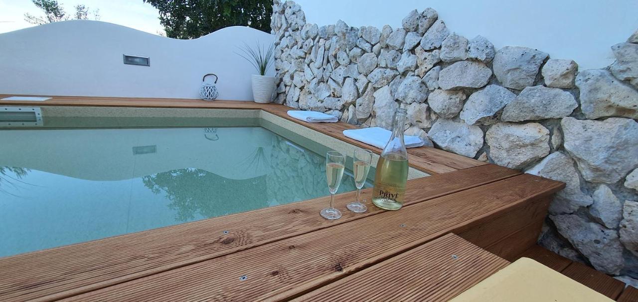Casa Vacanze "Il Carrubo" غاليانو دل كابو المظهر الخارجي الصورة