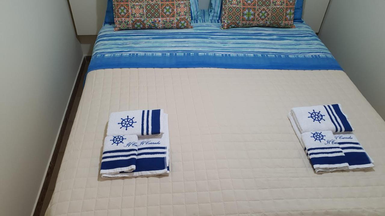 Casa Vacanze "Il Carrubo" غاليانو دل كابو المظهر الخارجي الصورة