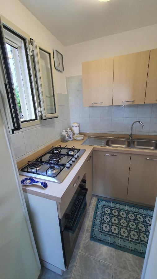 Casa Vacanze "Il Carrubo" غاليانو دل كابو المظهر الخارجي الصورة