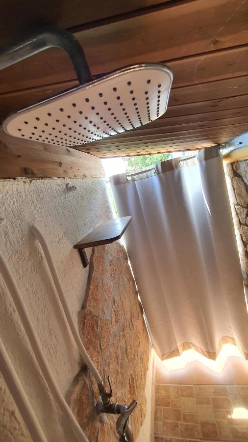 Casa Vacanze "Il Carrubo" غاليانو دل كابو المظهر الخارجي الصورة