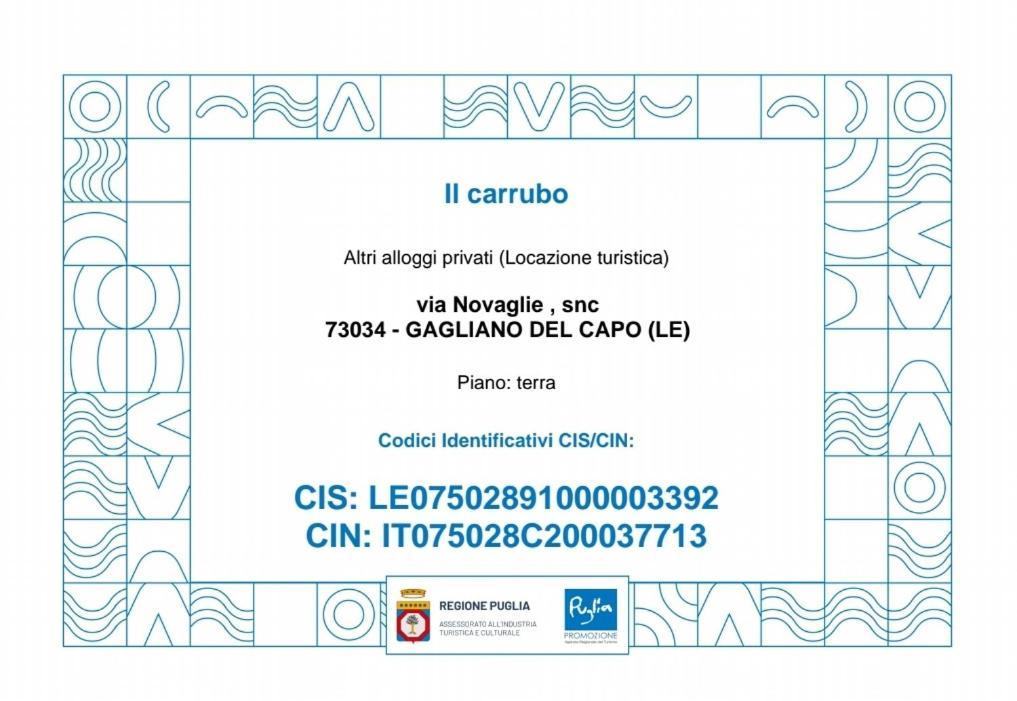 Casa Vacanze "Il Carrubo" غاليانو دل كابو المظهر الخارجي الصورة